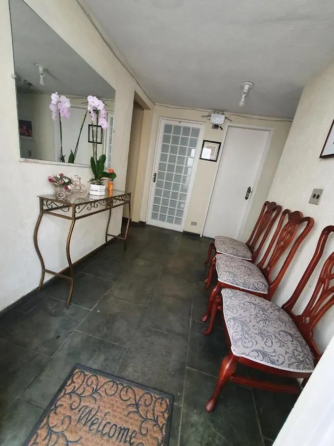 Morar Bem Apartamento São Paulo 0*,  Brasil